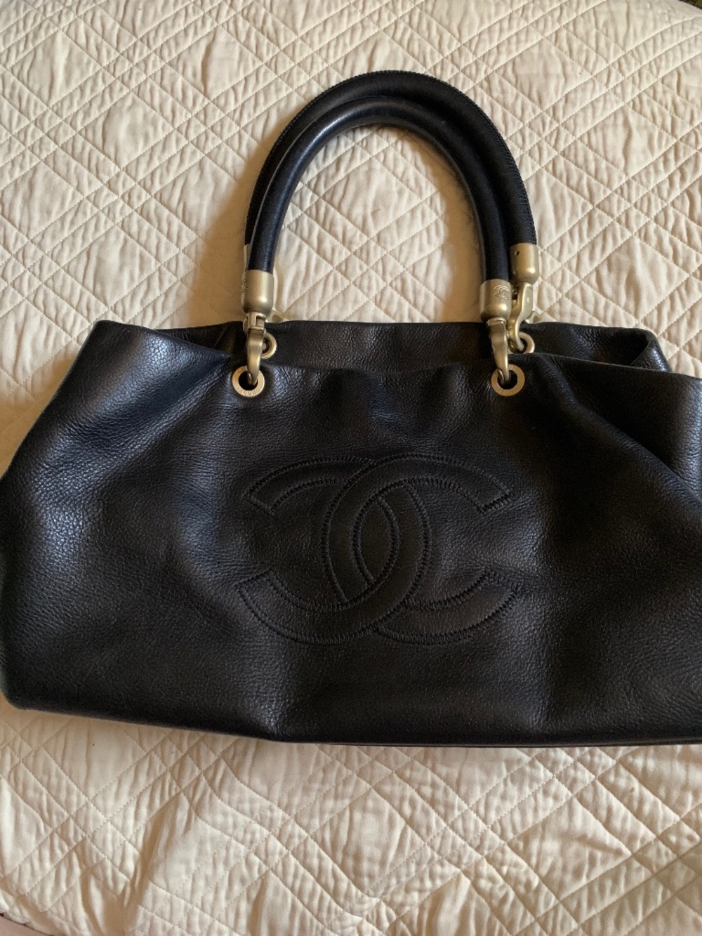 Vintage Chanel Y2K Black Caviar Skin Coco Mark East-West Handbag